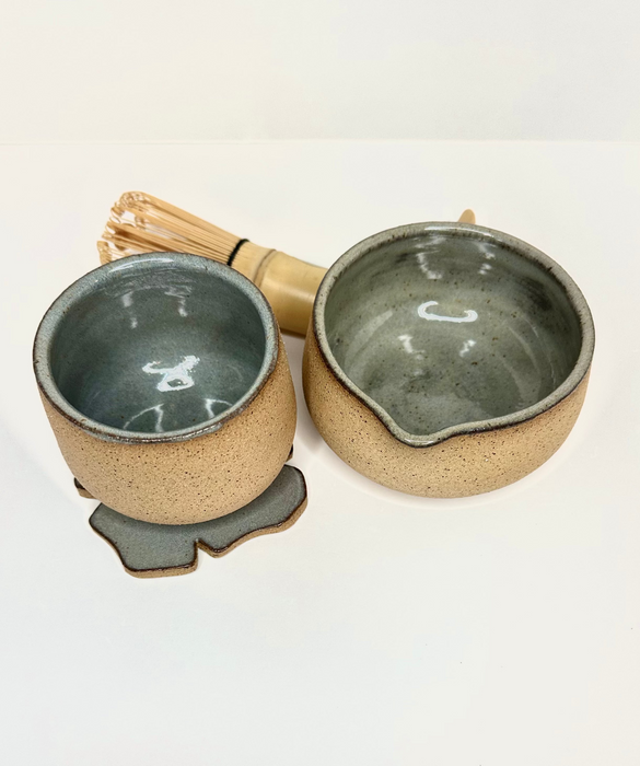 FRECKLES MATCHA SET. (Whisk+spoon & coaster included)