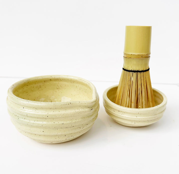 HUNNY MATCHA Bowl+Mini bowl. (No whisk included)