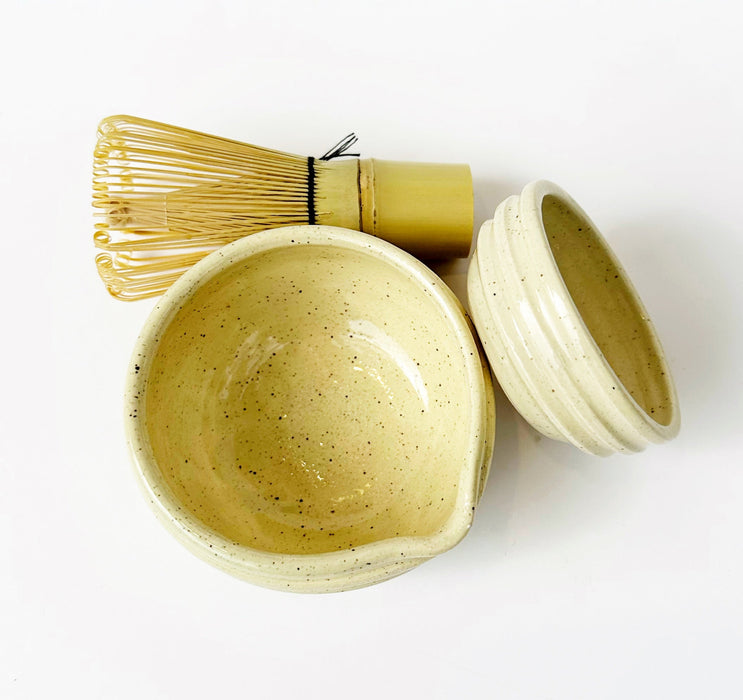 HUNNY MATCHA Bowl+Mini bowl. (No whisk included)