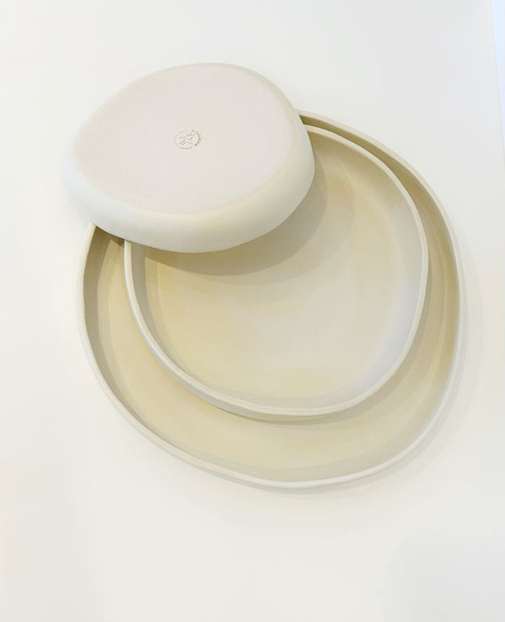 PLATES BUNDLE White Cloud. (Sizes 8.5 and 6 inches)