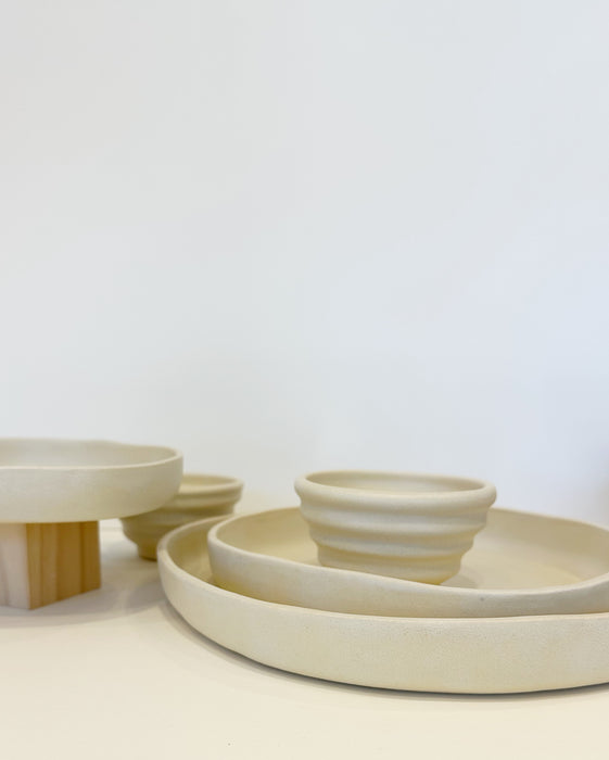 PLATES BUNDLE White Cloud. (Sizes 8.5 and 6 inches)